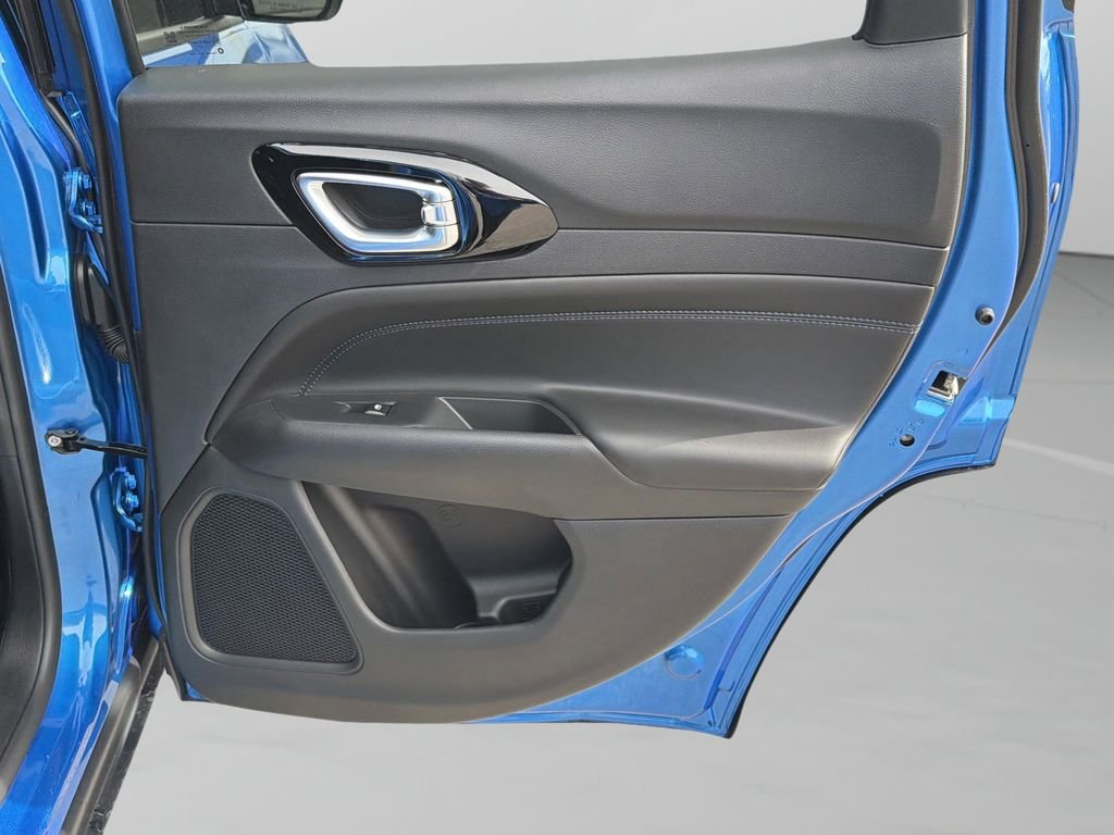 New 2026 Blue Jeep Latitude image 25