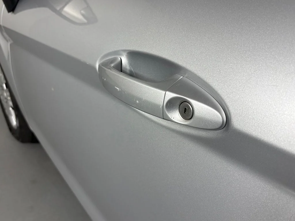Used 2015 Silver Ford S image 12