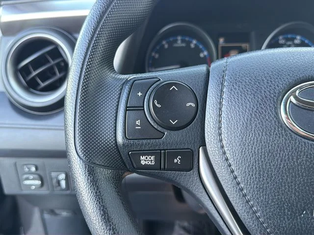 Used 2018 Gray Toyota LE image 23
