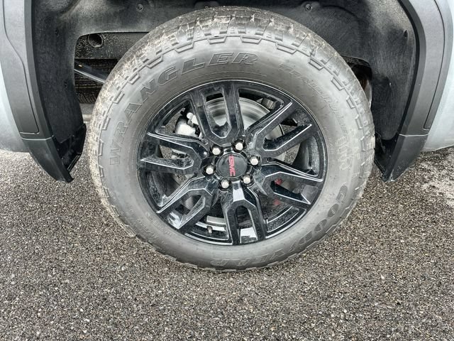 New 2026 Sterling Metallic GMC Elevation image 19