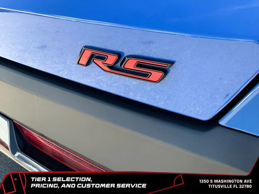 Used 2025 Reef Blue Metallic Chevrolet RS image 28