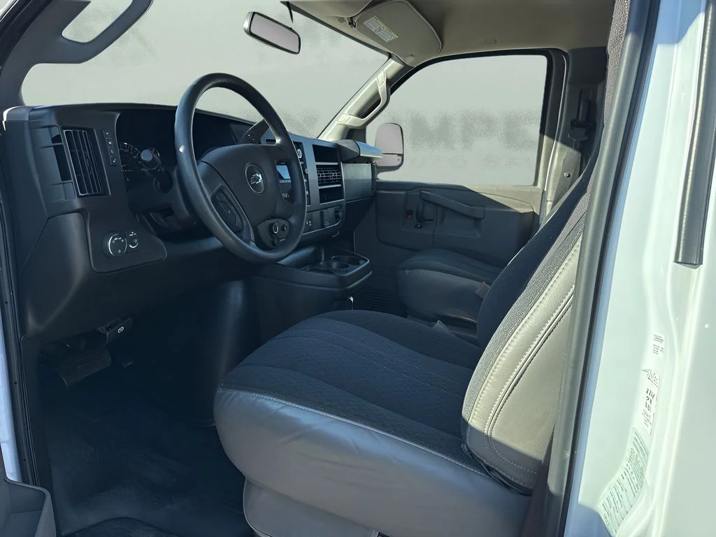 Used 2024 White Chevrolet Work Van image 9