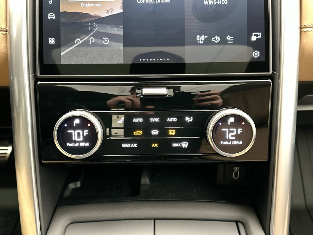 New 2026 Carpathian Gray Premium Metallic Land Rover Gemini Edition image 13