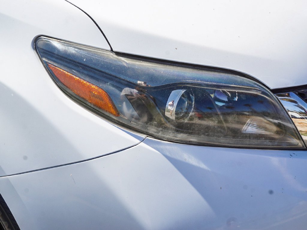 Used 2016 White Toyota SE image 10