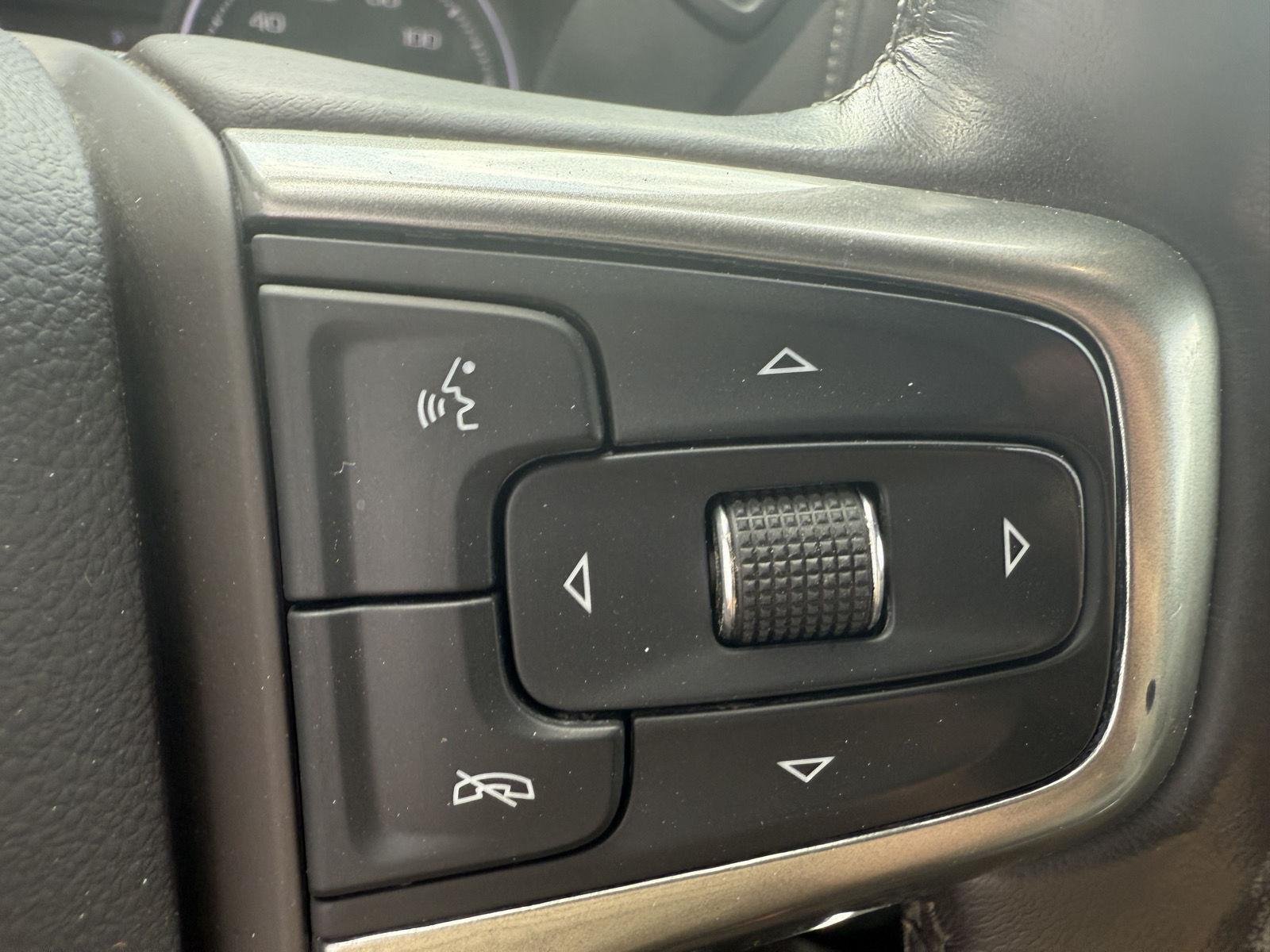 2021 Chevrolet Silverado 1500 LTZ - Photo 15
