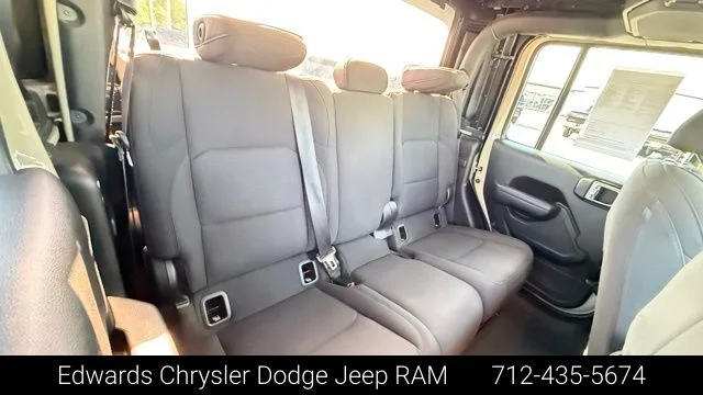 Used 2022 Beige Jeep Willys image 32