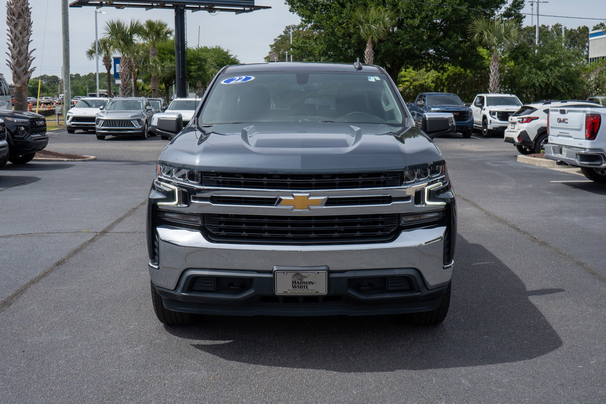 Used 2022 Shadow Gray Metallic Chevrolet LT image 8