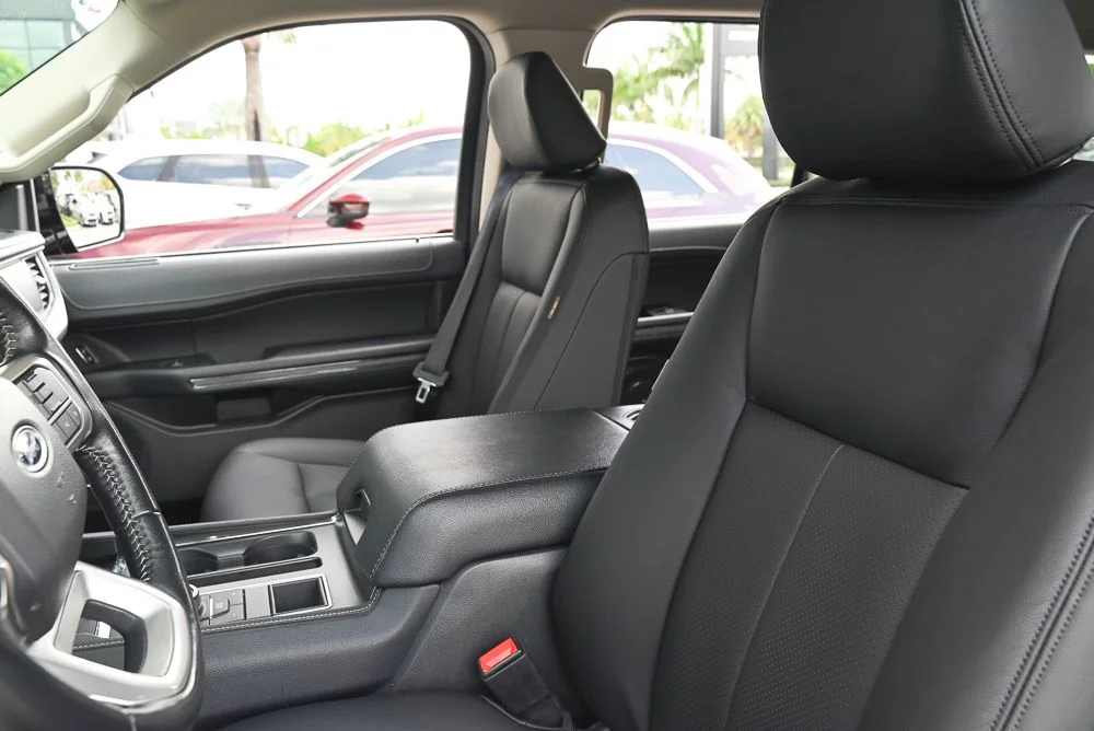 Used 2024 Black Ford XLT image 10