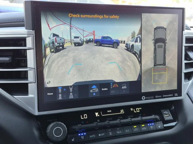 Used 2023 Wind Chill Pearl Toyota Platinum image 29