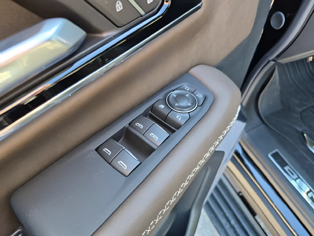 New 2026 GMC Yukon Denali Ultimate, photo 17
