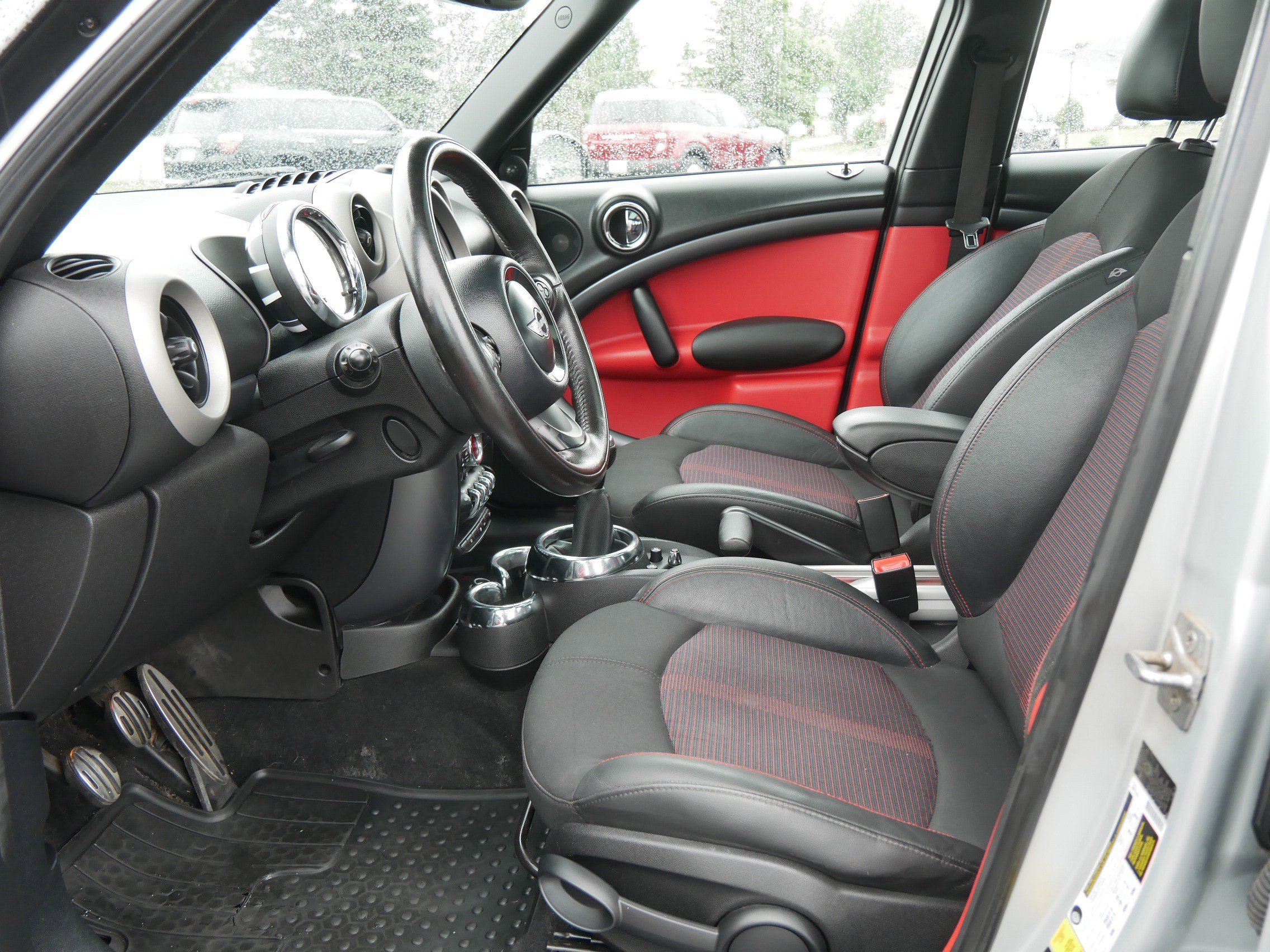 Used 2011 Silver MINI S image 10