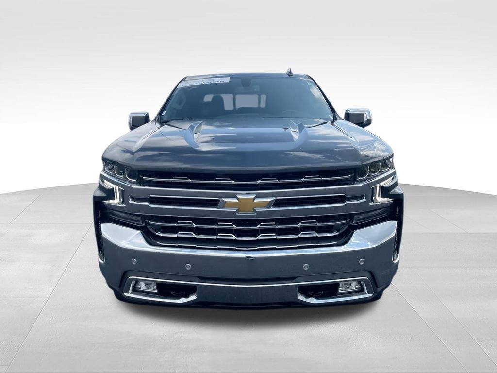 Used 2022 Gray Chevrolet LTZ image 3