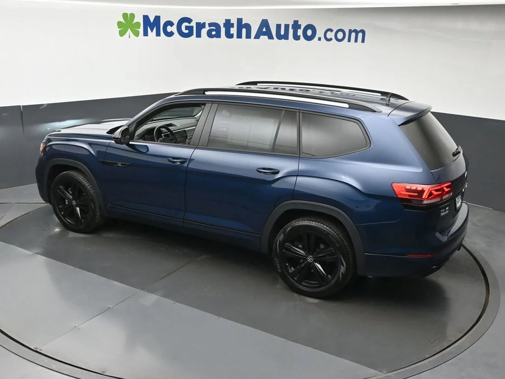 Certified Used 2023 Blue Volkswagen 3.6L V6 SEL R-Line image 27