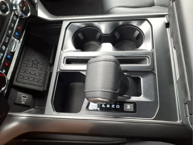 New 2026 Oxford White Ford XLT image 24