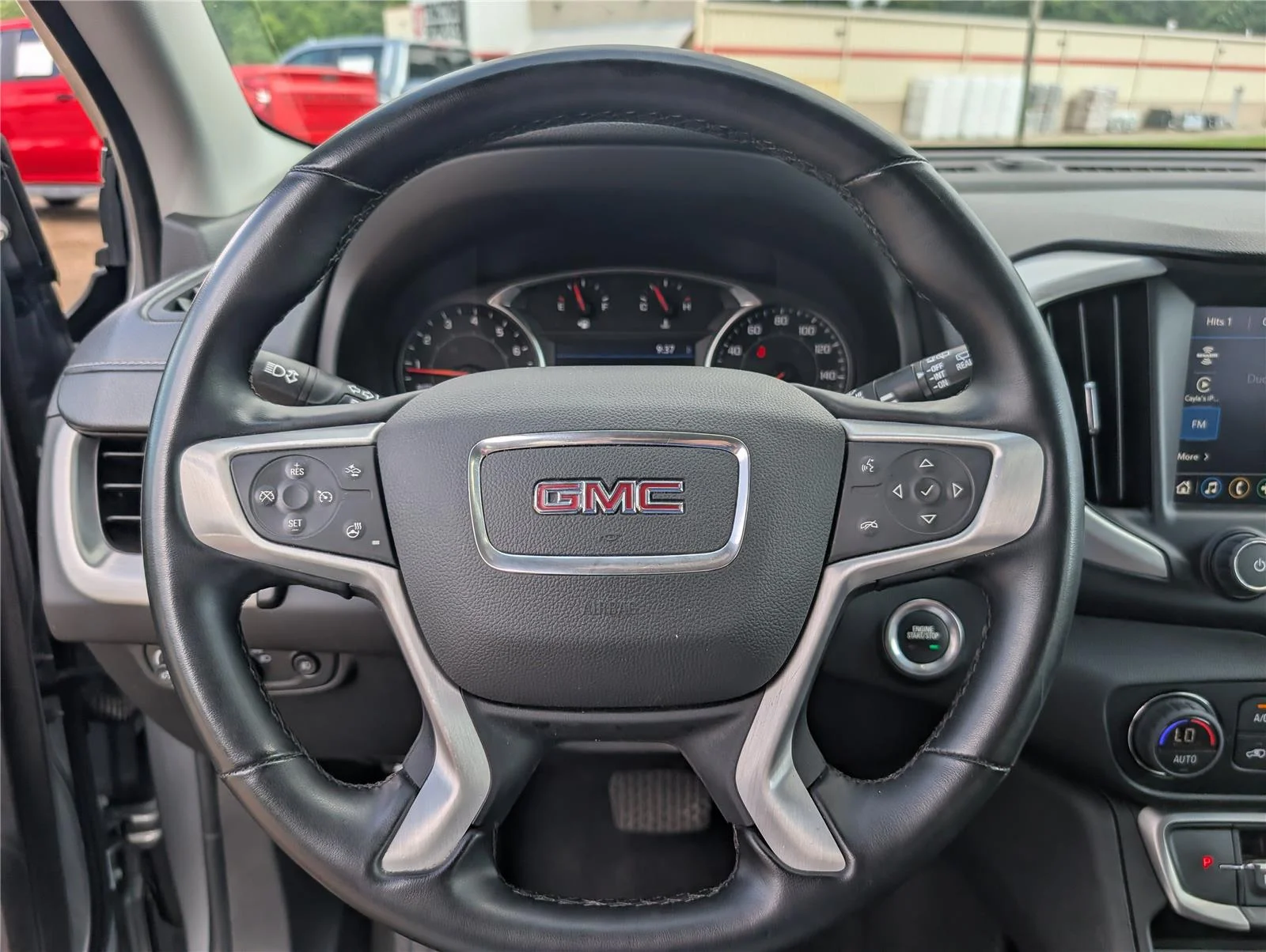 Used 2024 Sterling Metallic GMC SLT image 22