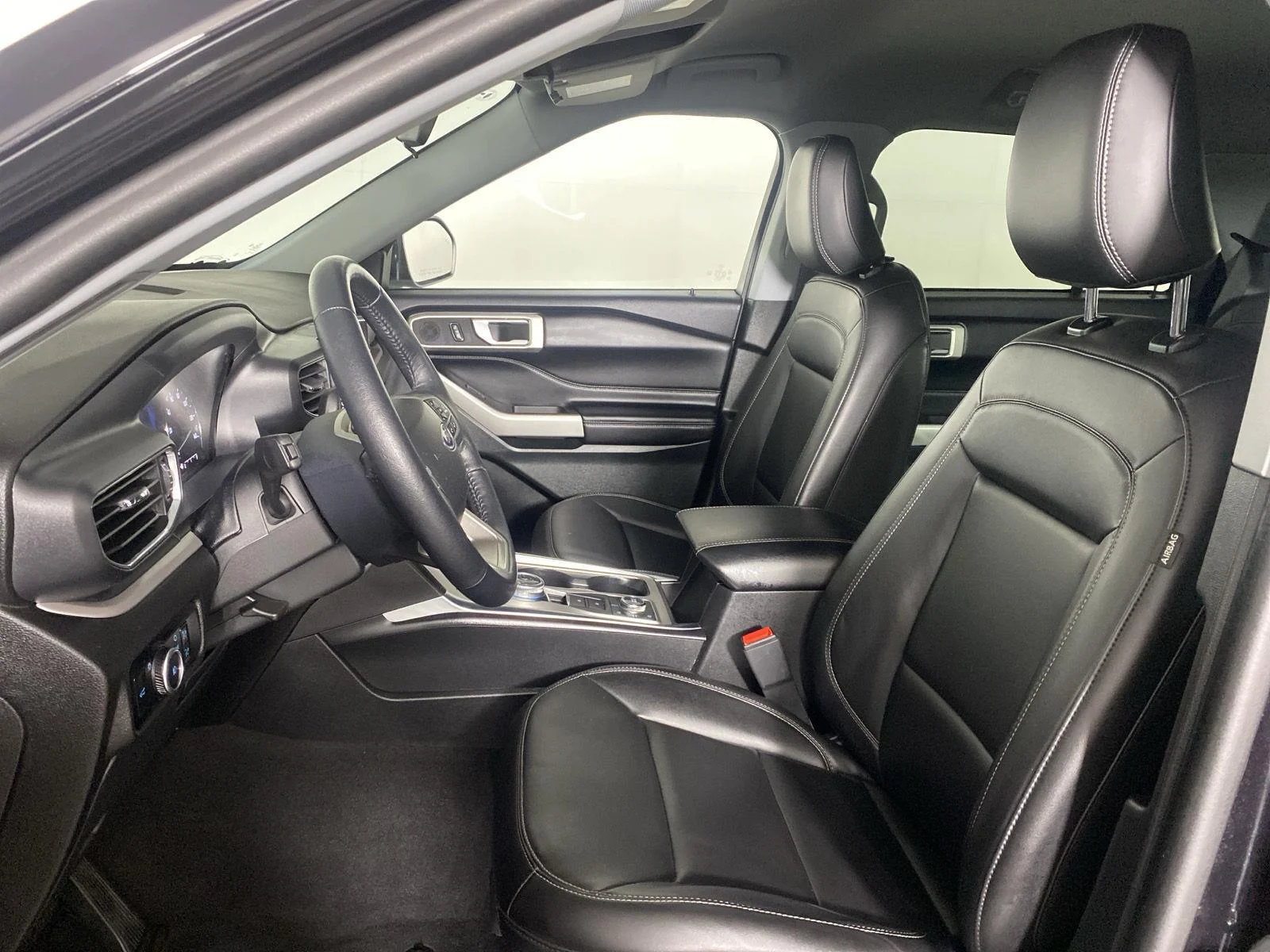 Used 2023 Agate Black Ford XLT image 20
