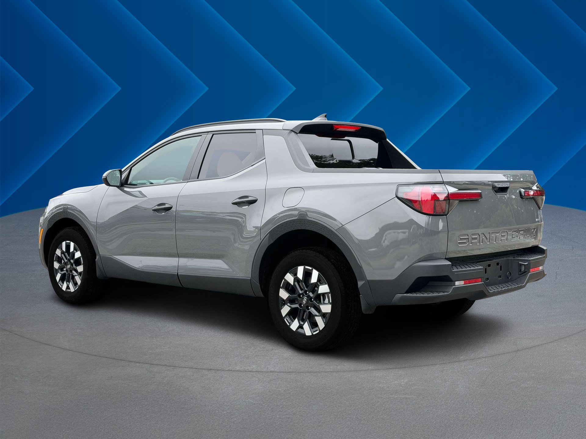 New 2027 Hampton Gray Hyundai SEL Activity AWD image 4