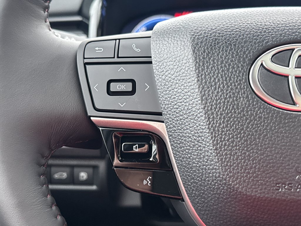 New 2026 Wind Chill Pearl Toyota XSE image 17