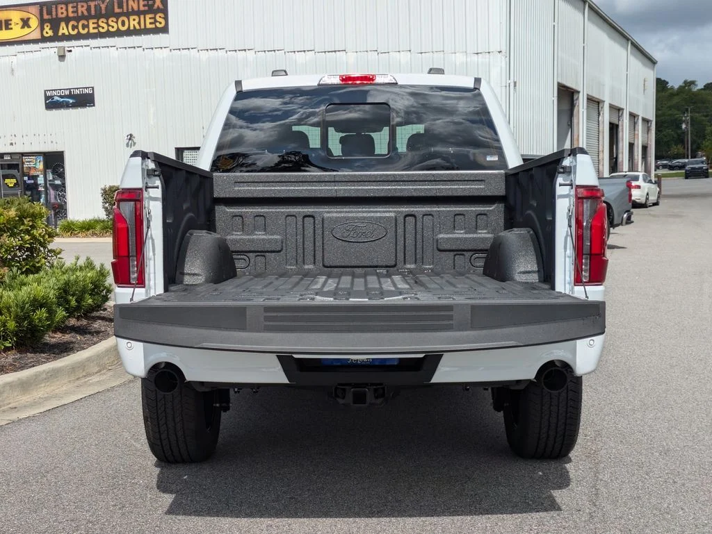 New 2026 Oxford White Ford Lariat image 13