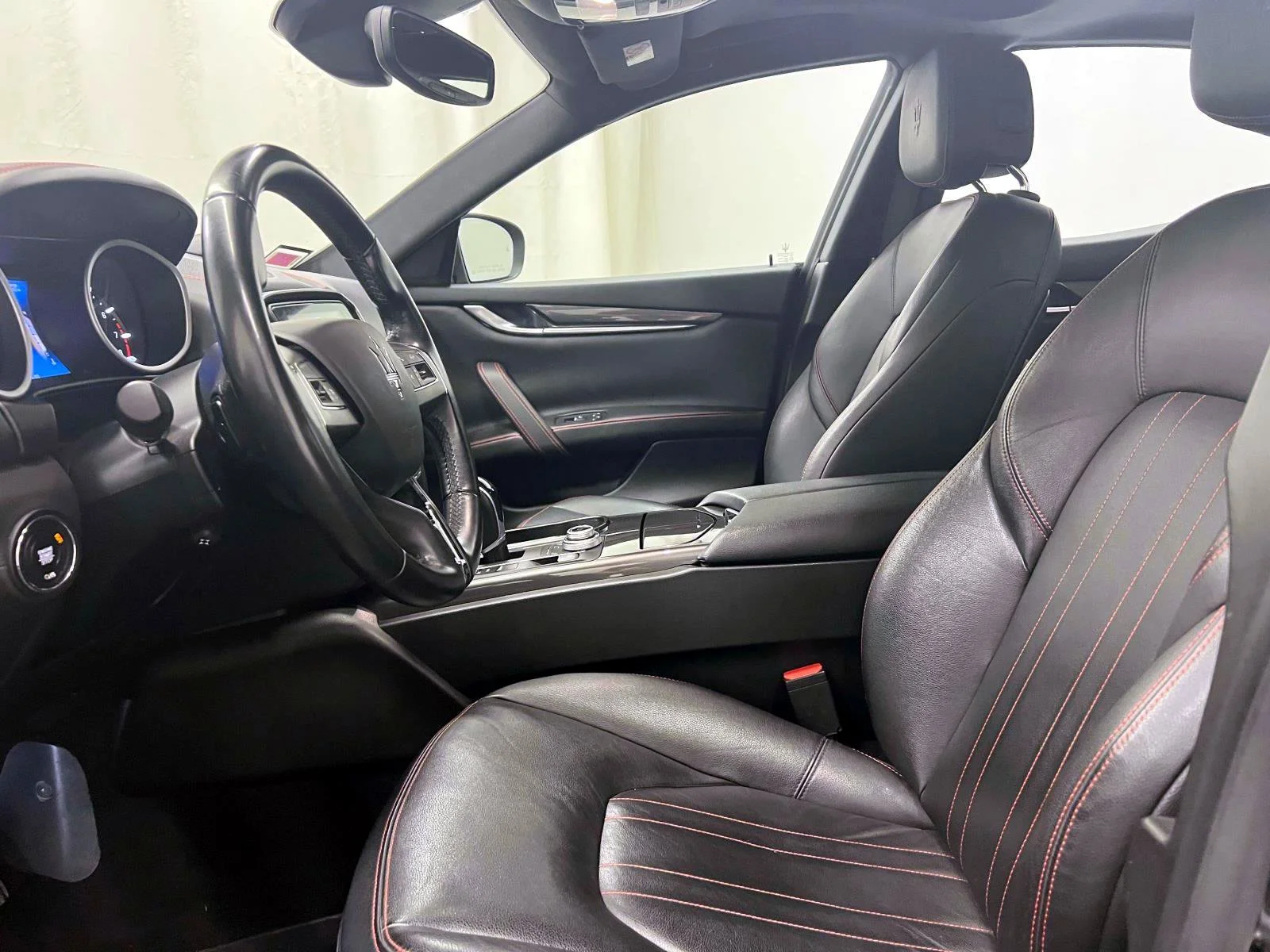 Used 2018 Black Maserati S Q4 image 15