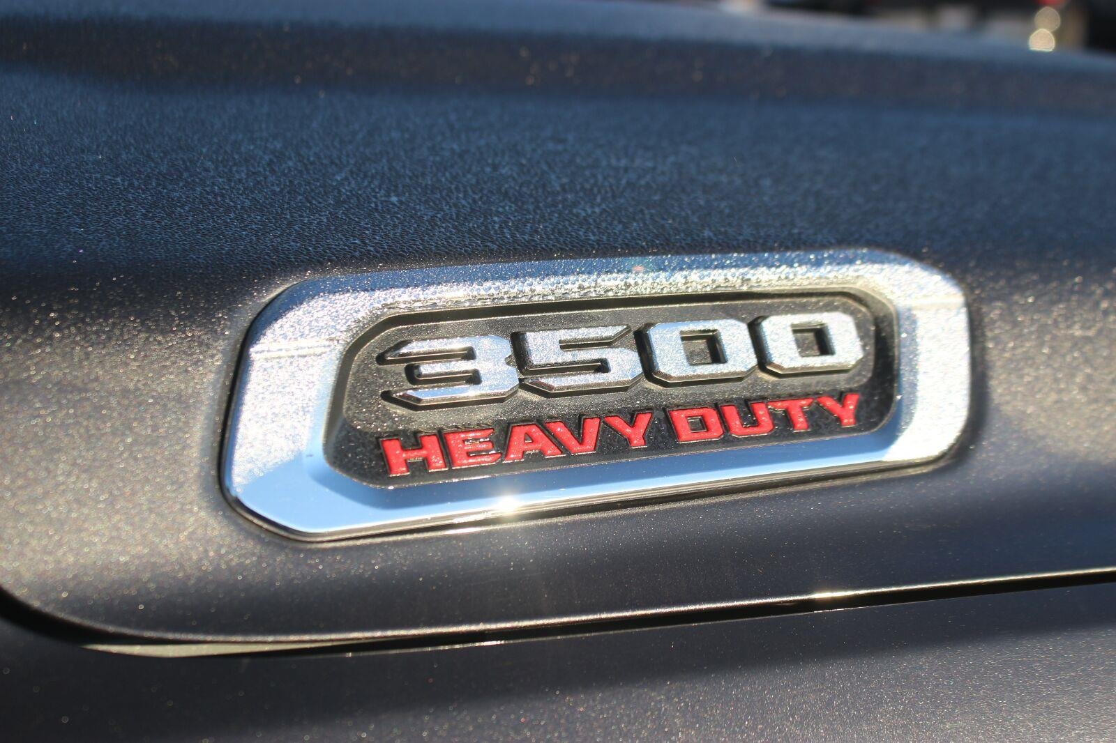 Used 2023 Grey Ram Big Horn image 12