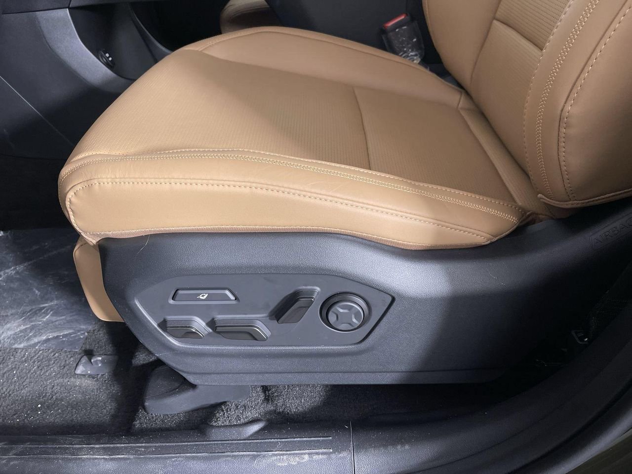 New 2026 Rockwood Green Hyundai Calligraphy AWD image 25