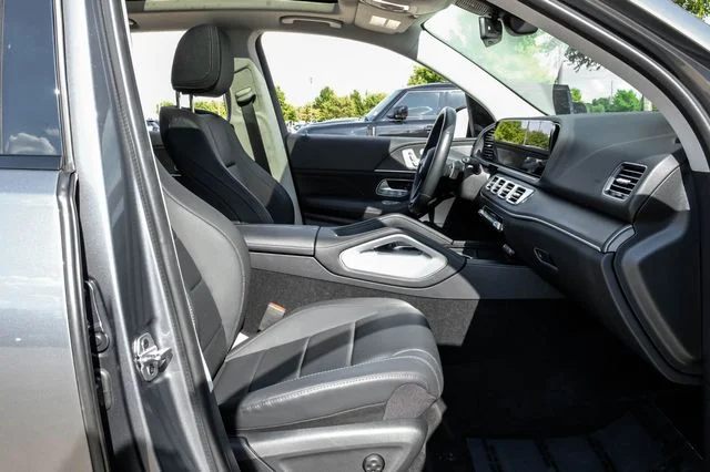 Used 2024 Silver Mercedes-Benz GLE 450 image 44
