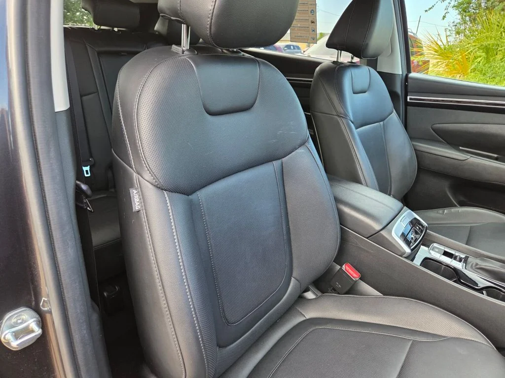 Used 2023 Gray Hyundai SEL image 30