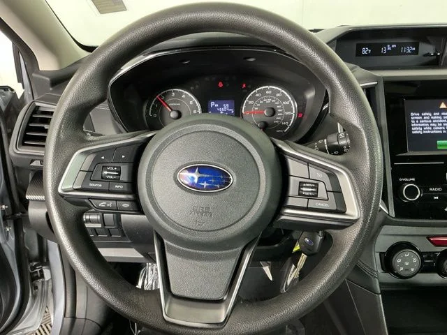 Used 2018 Ice Silver Metallic Subaru 2.0i image 16