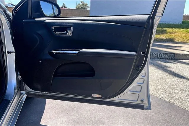 Used 2015 Silver Toyota Limited image 23