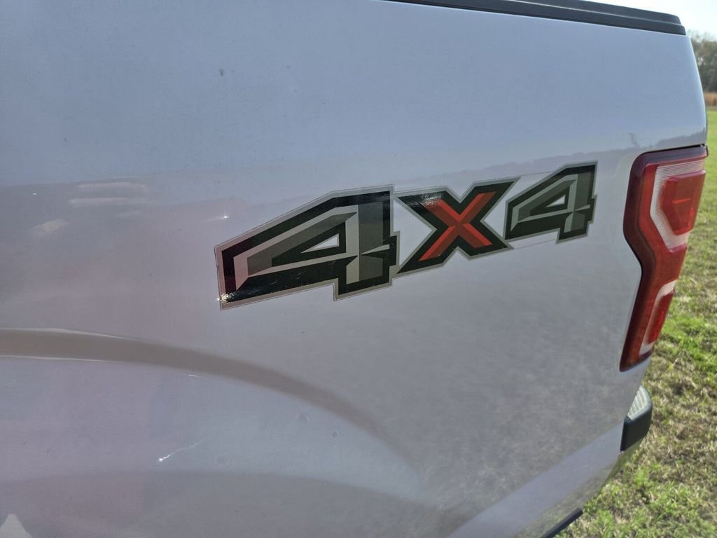 Used 2020 White Ford XLT image 10