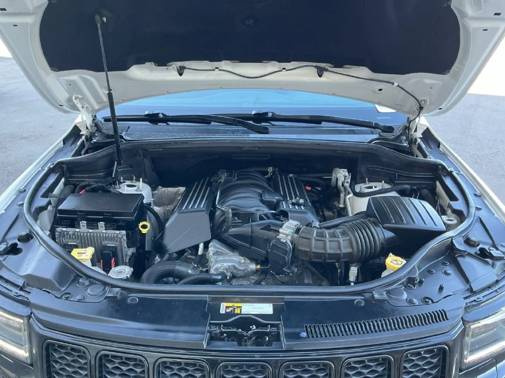 Used 2018 White Jeep SRT image 30