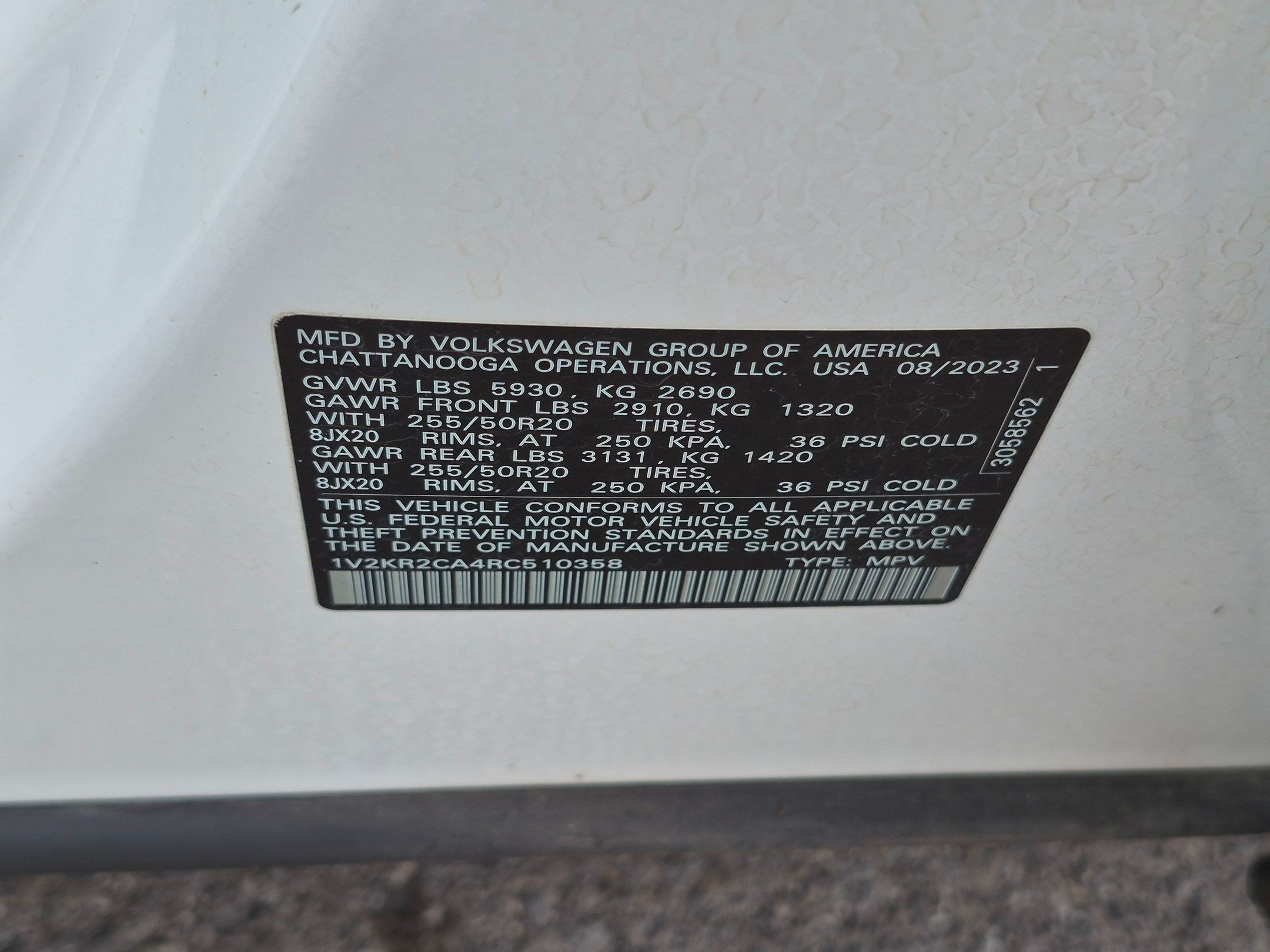 Certified Used 2024 Pure White Volkswagen 2.0T SE w/Technology image 36