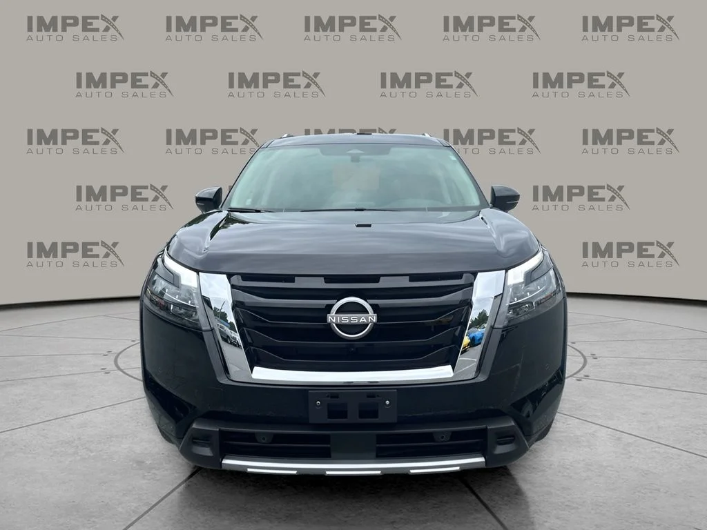 Used 2025 Black Nissan SL image 8