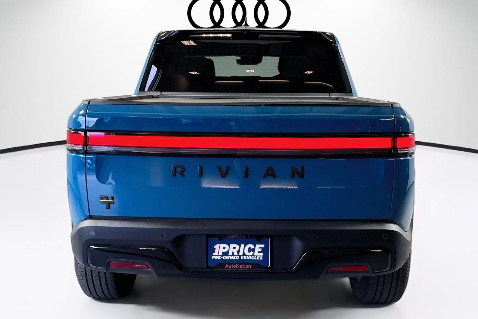 Used 2022 Rivian Blue Rivian Adventure Package image 6