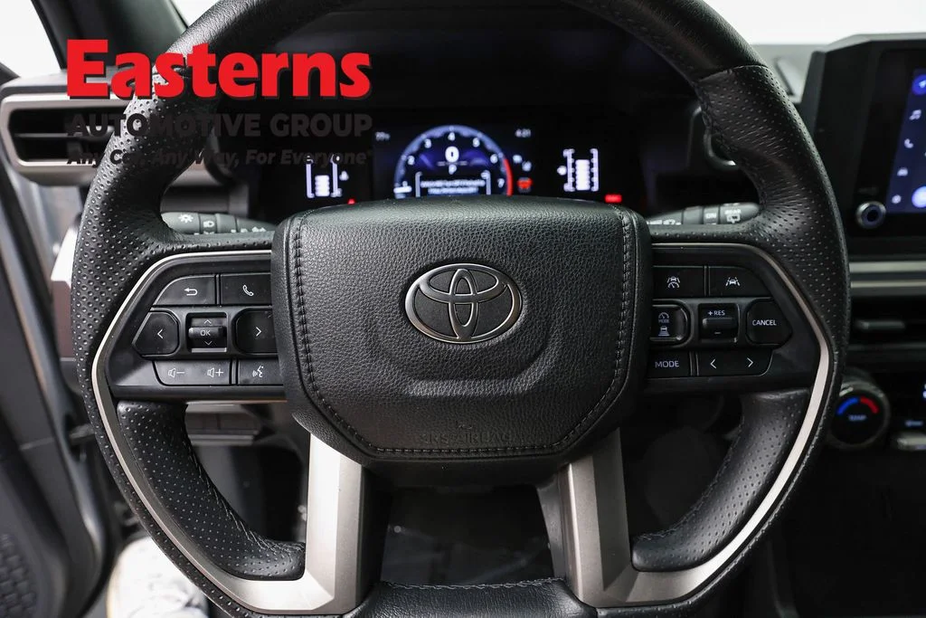 Used 2025 Silver Toyota SR5 image 10