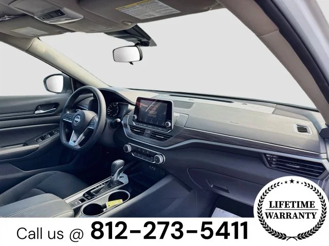 Used 2024 White Nissan 2.5 SV image 26
