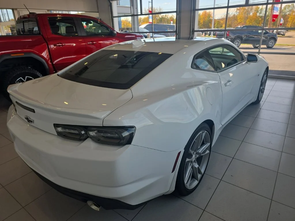 Certified Used 2022 White Chevrolet 2LT image 14