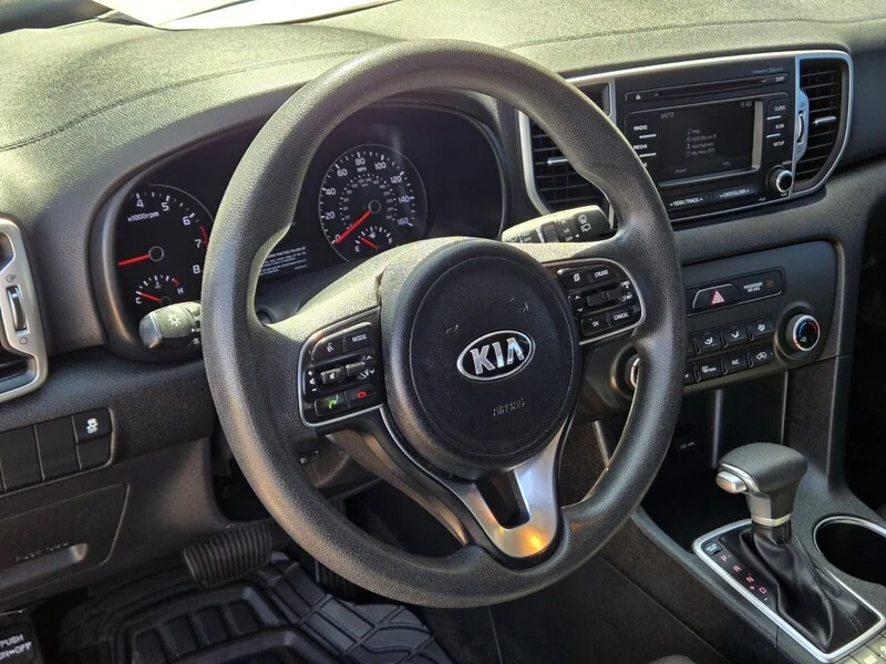 Used 2018 Mineral Silver Kia LX image 14