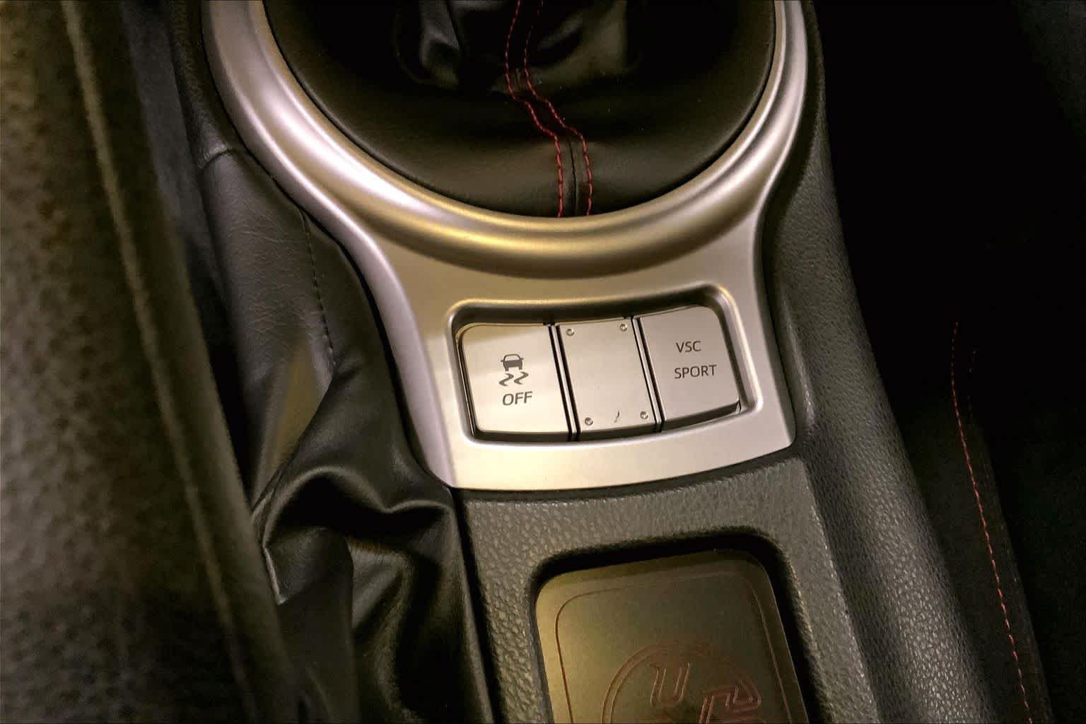 Used 2013 Argento Scion  image 29