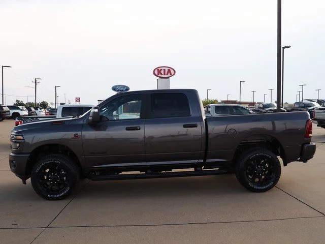2026 RAM 3500 Big Horn - Photo 16