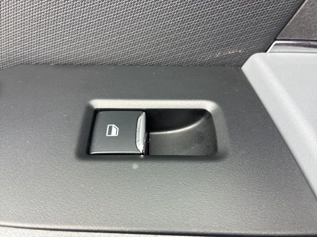 Used 2024 Carbonized Gray Metallic Ford XLT image 21