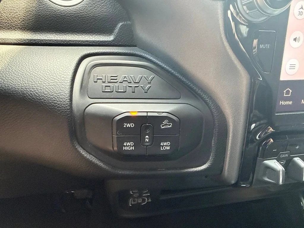 Used 2025 White Ram Big Horn image 22