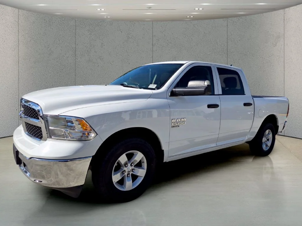 Used 2023 White Ram SLT image 9