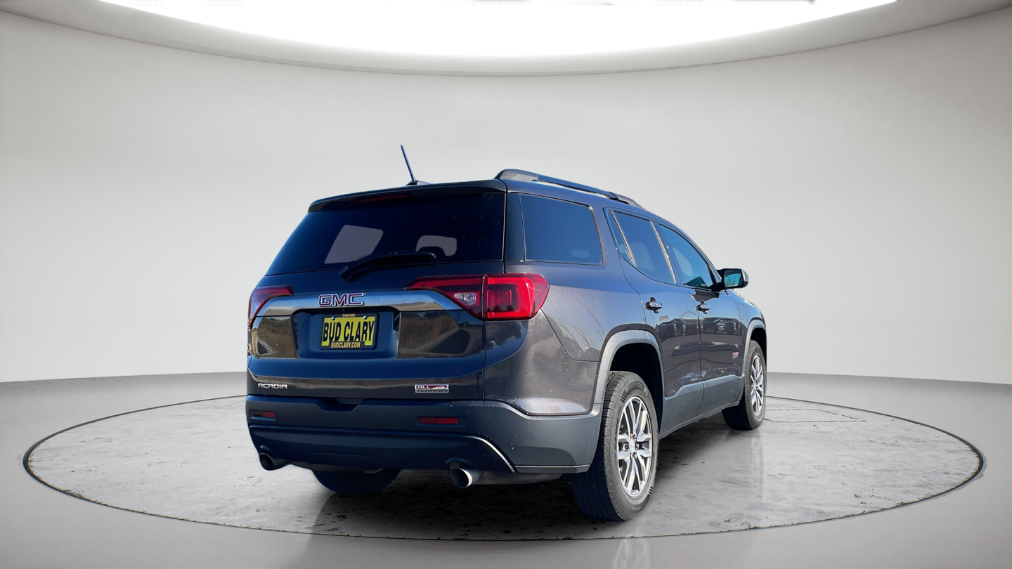 Used 2017 Gray GMC SLE-2 image 5