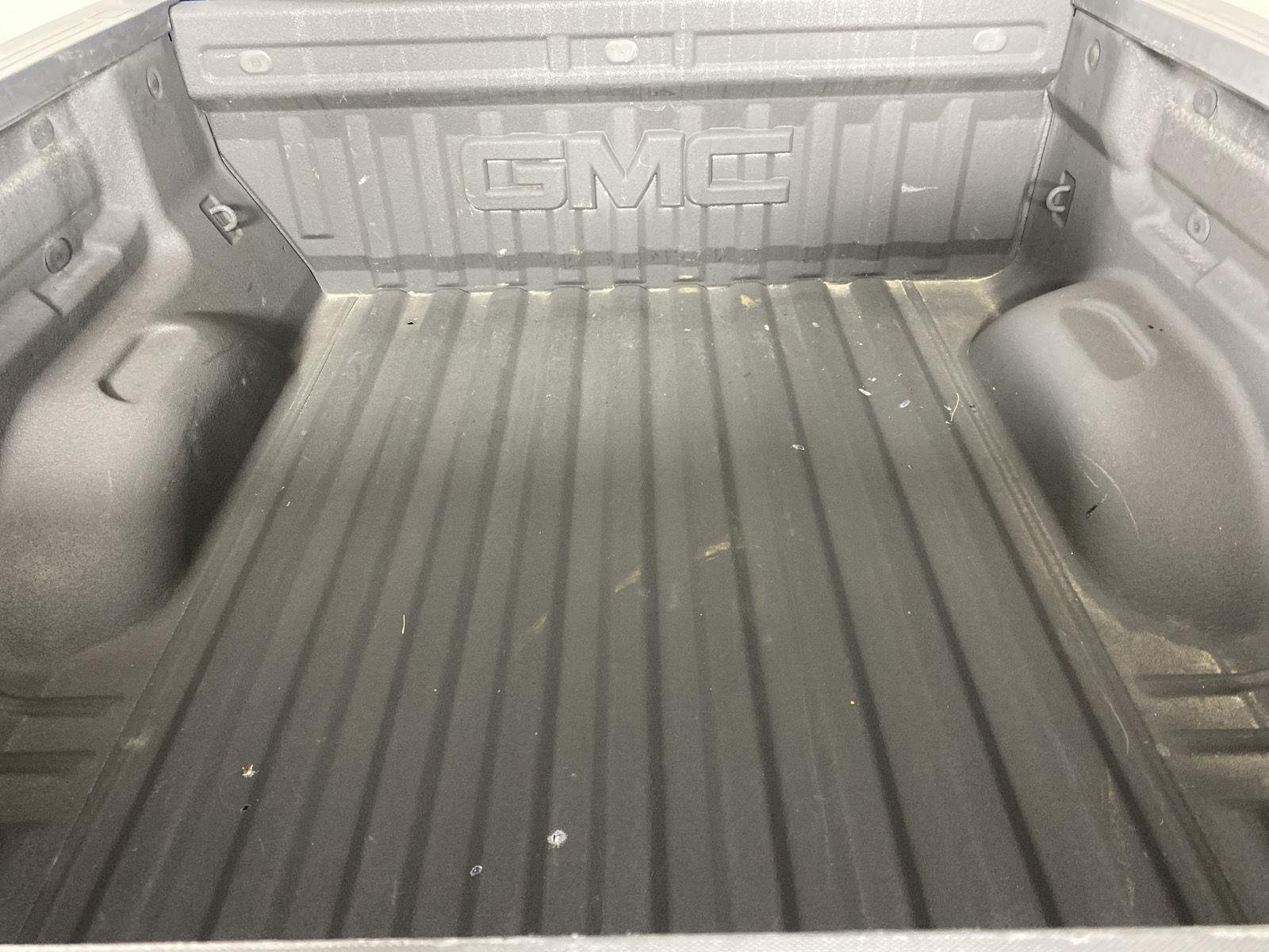 Used 2020 Blue Emerald Metallic GMC 4WD SLE image 34
