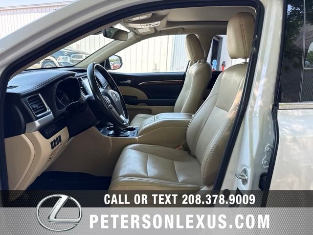 Used 2018 White Toyota Limited Platinum image 25