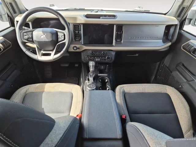 Certified Used 2025 Oxford White Ford Big Bend image 10