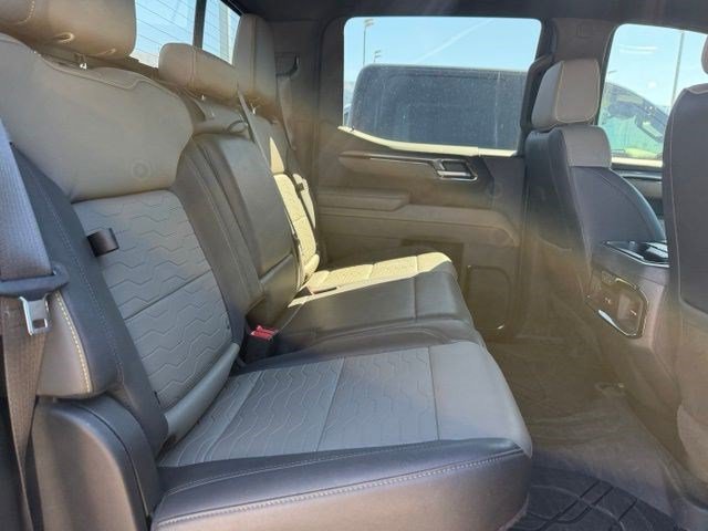 Used 2022 Black Chevrolet ZR2 image 12