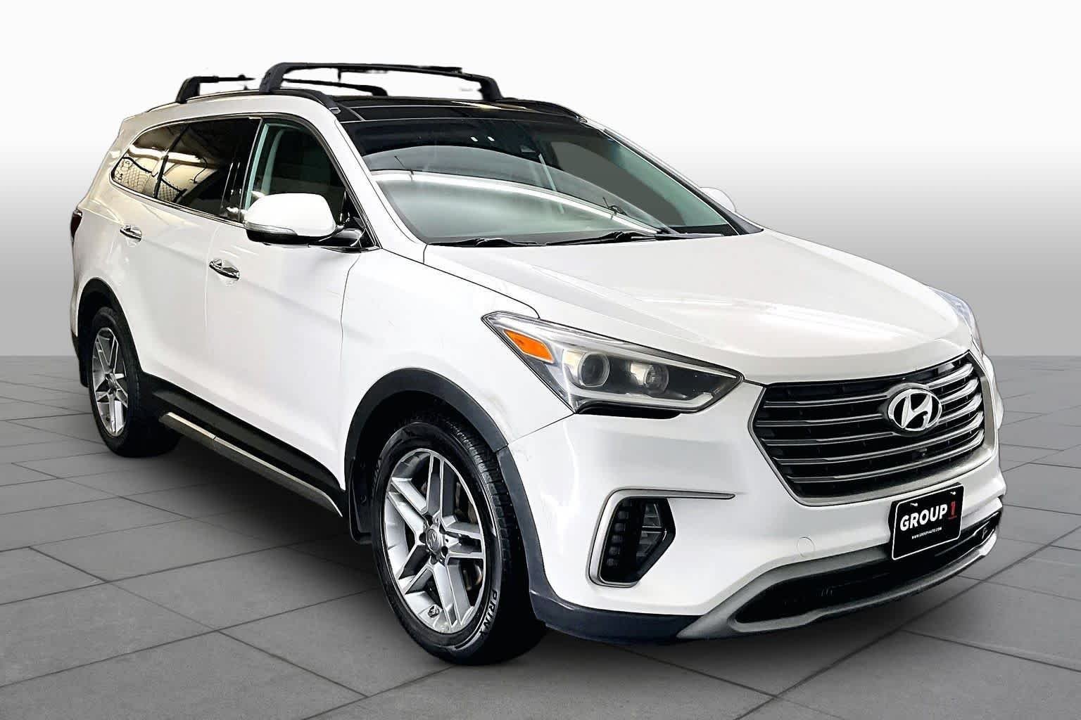 Used 2017 Monaco White Hyundai Limited Ultimate image 3